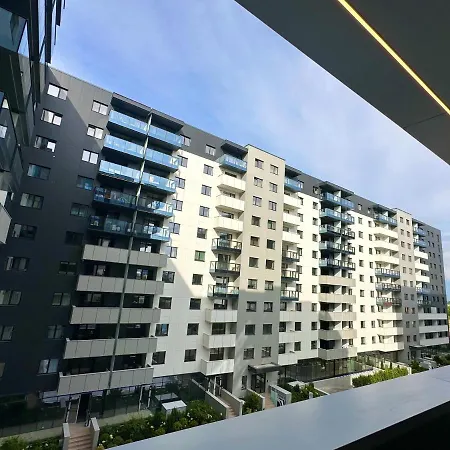 アパート North By Urbanesq Cortina C ブカレスト